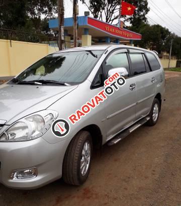 Bán Toyota Innova G đời 2010, màu vàng cát-2