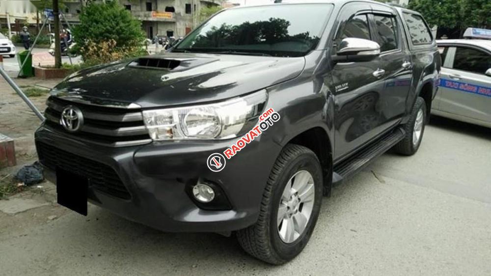 Xe Toyota Hilux 2.5E 4x2 MT sản xuất 2016, màu xám, xe nhập-0