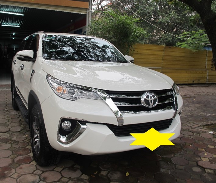 Xe Toyota Fortuner đời 2016, màu trắng, nhập khẩu chính hãng-2