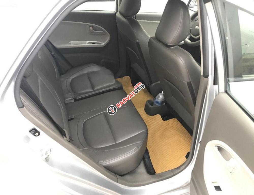 Bán Kia Morning 1.0 MT đời 2017, màu bạc như mới-0