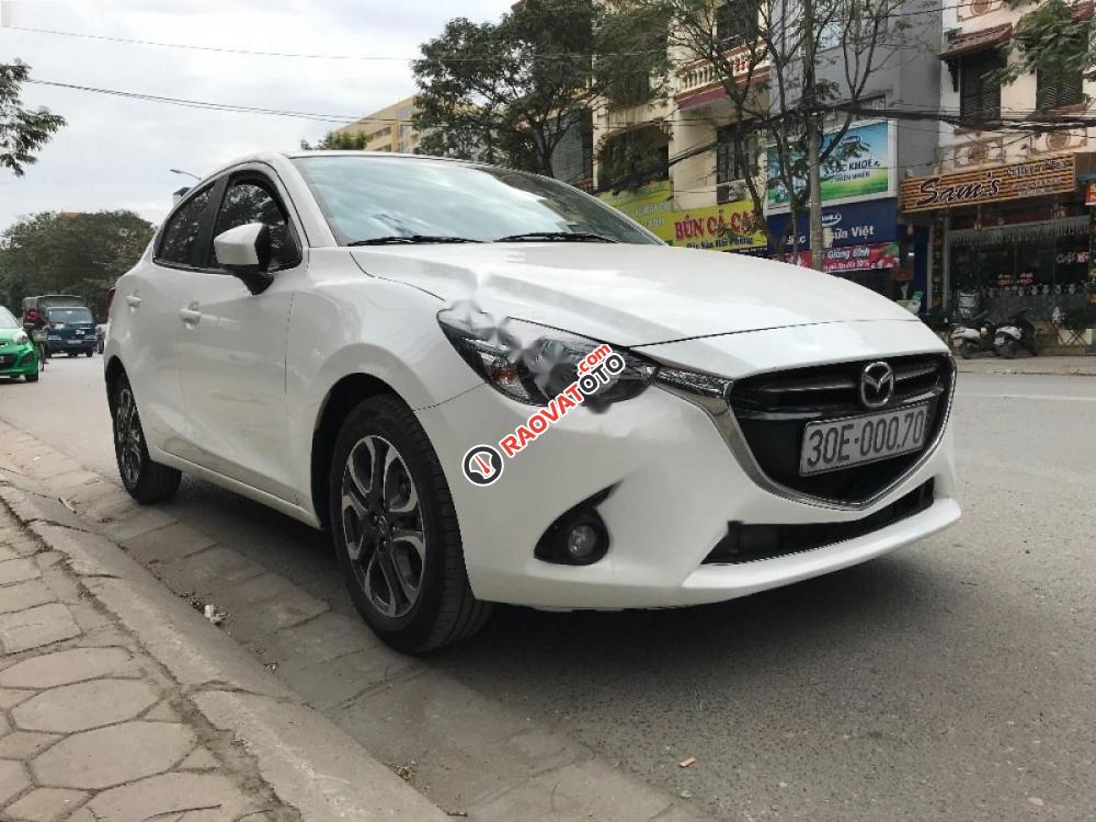 Cần bán xe Mazda 2 1.5 AT đời 2015, màu trắng chính chủ-3