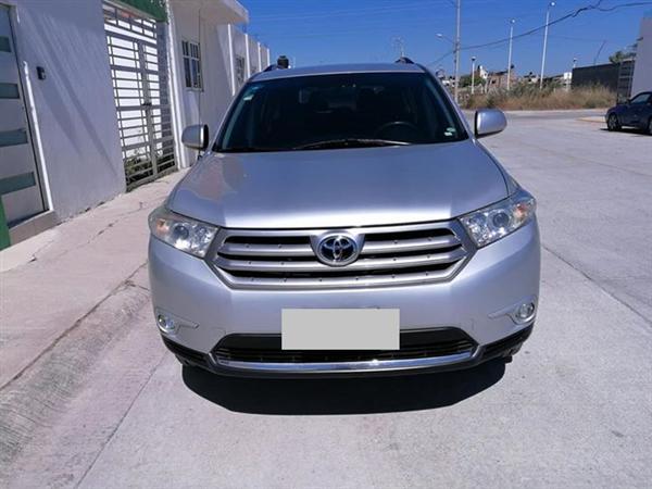 Bán ô tô Toyota Highlander SE đời 2011, màu bạc, nhập khẩu nguyên chiếc, số tự động-9