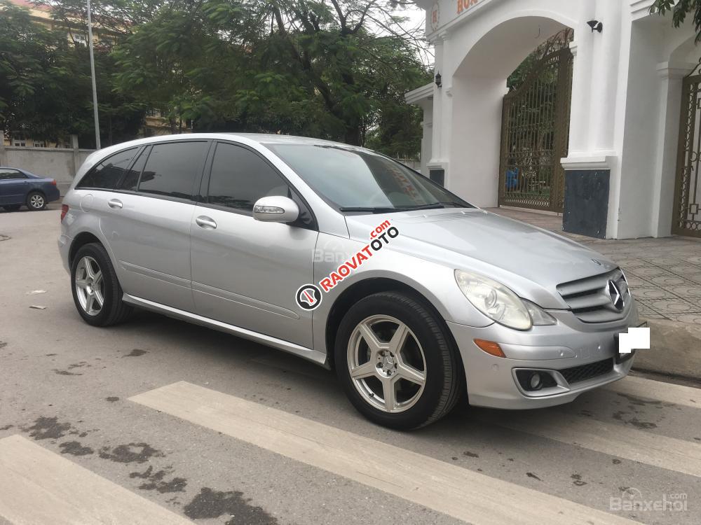 Bán xe R350 sản xuất 2006, đăng ký lần đầu 2008-0