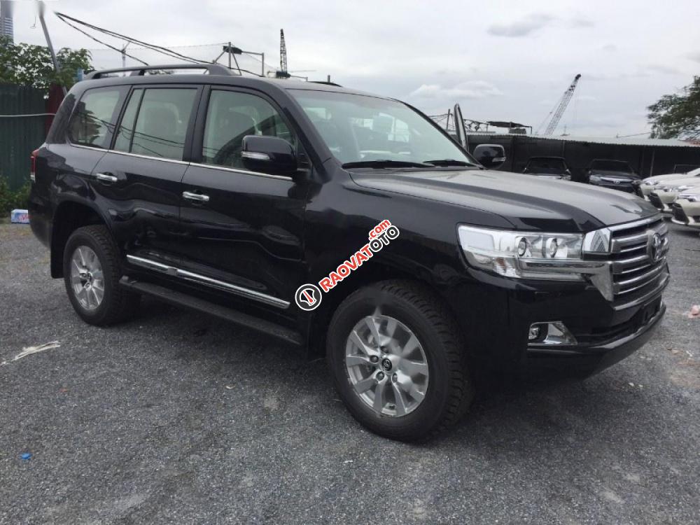 Bán xe Toyota Land Cruiser VX 4.6 V6 đời 2017, màu đen, xe nhập-6