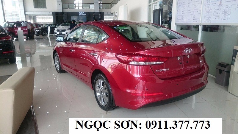 Bán xe Hyundai Elantra năm 2017, màu đỏ, nhập khẩu nguyên chiếc-5