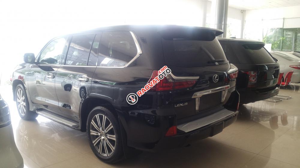 Bán Lexus LX570 đen, nội thất kem model 2017, nhập Trung Đông-3