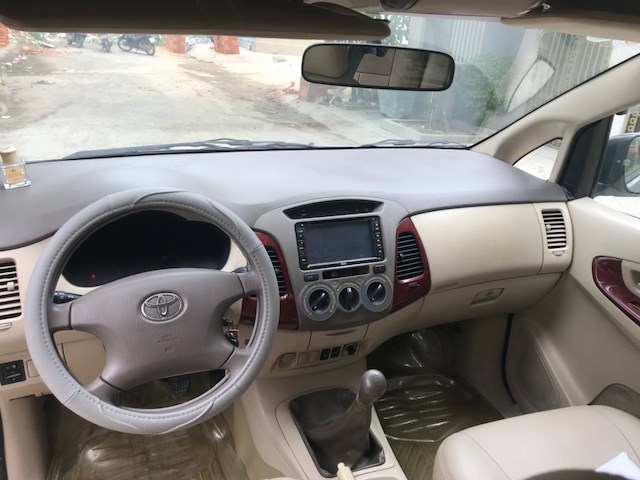 Bán xe Toyota Innova G đời 2006, màu bạc, nhập khẩu chính hãng, xe gia đình-7