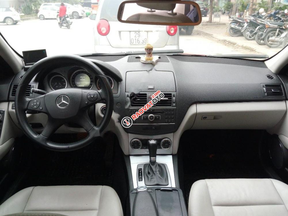 Bán ô tô Mercedes C200 CGI đời 2010, màu đỏ chính chủ, giá tốt-3