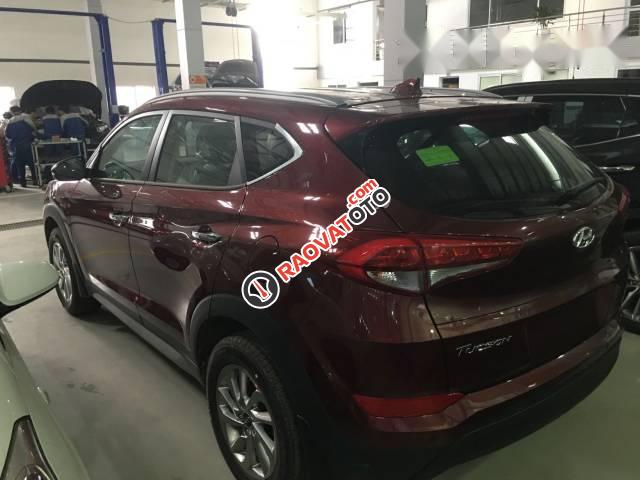 Cần bán Hyundai Tucson đời 2017, màu đỏ-3