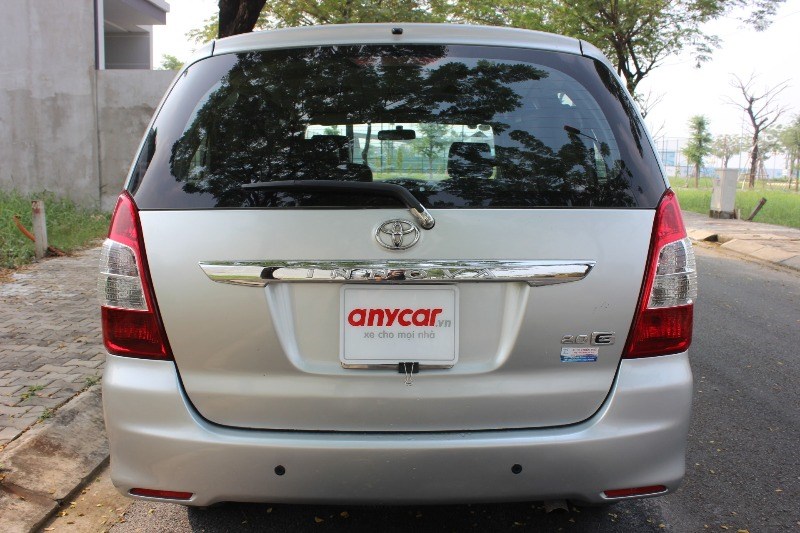 Bán ô tô Toyota Innova đời 2013, màu bạc, nhập khẩu, số sàn-3