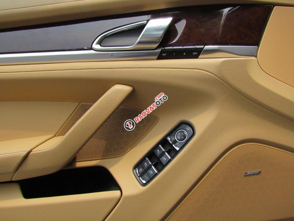 Bán xe Porsche Panamera 2010 màu xanh-9