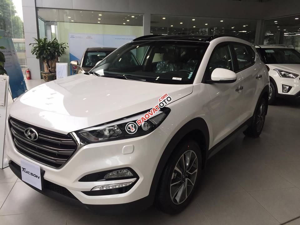 Bán ô tô Hyundai Tucson 2017, màu trắng, 819 triệu-1