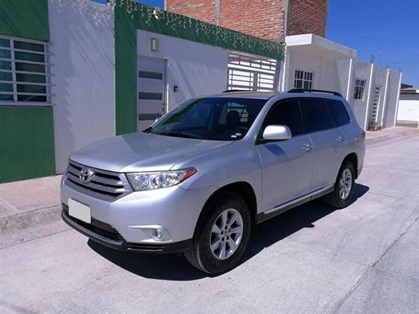 Bán ô tô Toyota Highlander SE đời 2011, màu bạc, nhập khẩu nguyên chiếc, số tự động-4