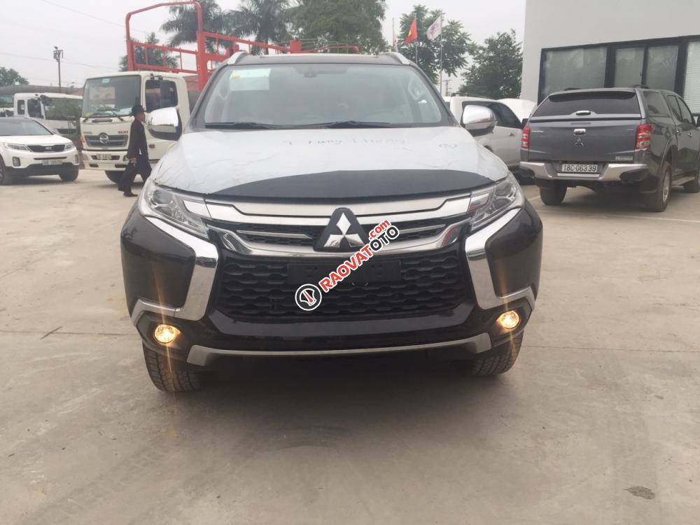 Bán Mitsubishi Pajero Sport All New 4x4AT đời 2017 xe mới, màu đen, xe nhập Thái-0