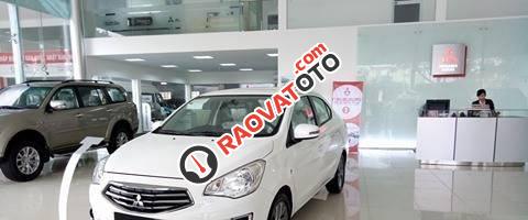 Bán ô tô Mitsubishi Attrage ECO MT đời 2017, màu trắng, nhập khẩu nguyên chiếc-3