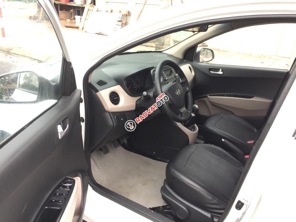 Cần bán gấp Hyundai Grand i10 2015, màu trắng, xe nhập số sàn-6