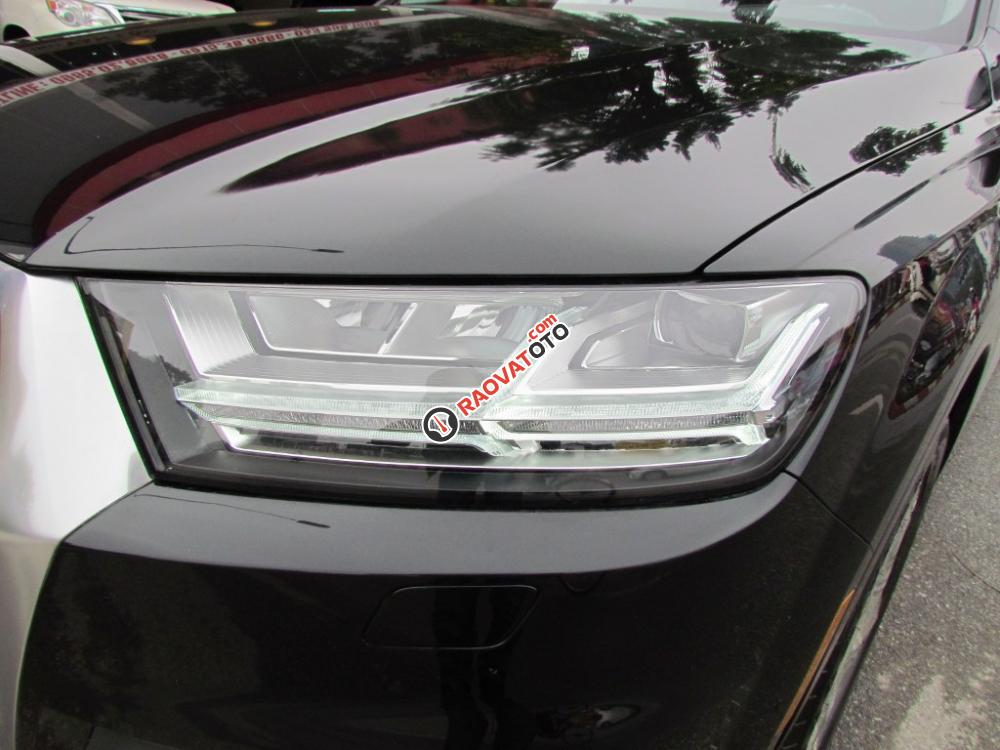 Bán Audi Q7 2016 màu đen-15