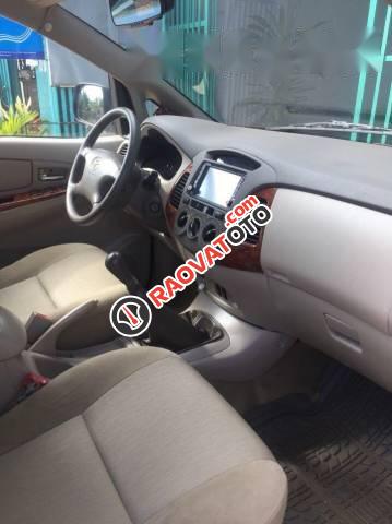 Cần bán xe Toyota Innova G đời 2007, màu bạc xe gia đình giá cạnh tranh-4