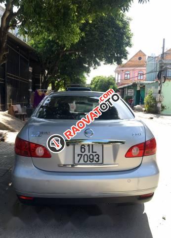 Bán Nissan Bluebird AT đời 2009, màu bạc-3