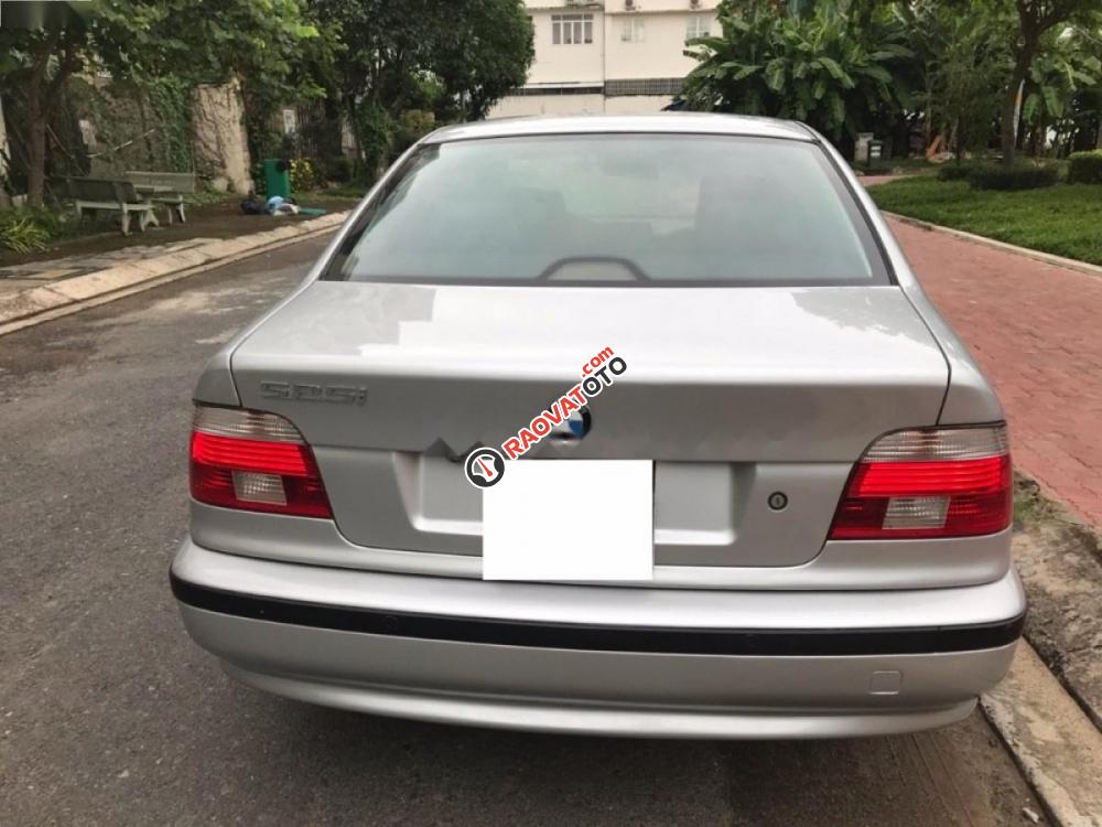 Bán BMW 5 Series 525i đời 2003, màu bạc số tự động, giá 265tr-3