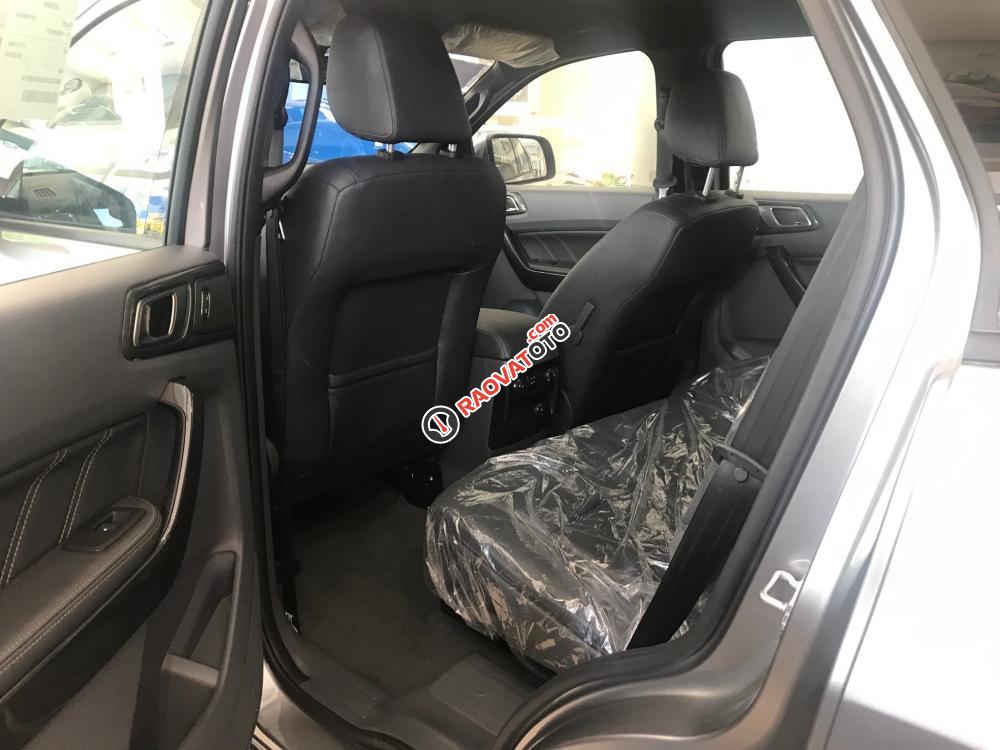 Xe ô tô Ford Everest 2.2 Titanium, màu bạc, xe nhập Thái Lan, xe đủ màu giao ngay, không kênh giá-7