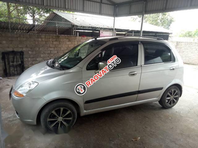 Bán xe Chevrolet Spark đời 2010, màu bạc -4