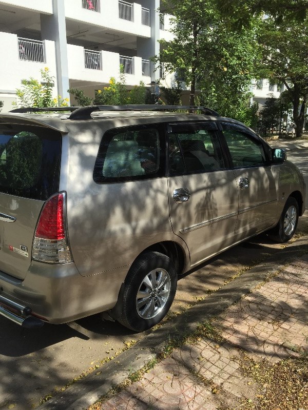 Xe Toyota Innova năm 2012, xe nhập, ít sử dụng, giá 495tr-3