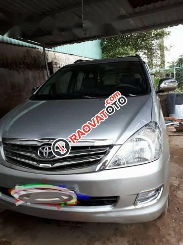 Bán xe Toyota Innova đời 2007, màu bạc-1