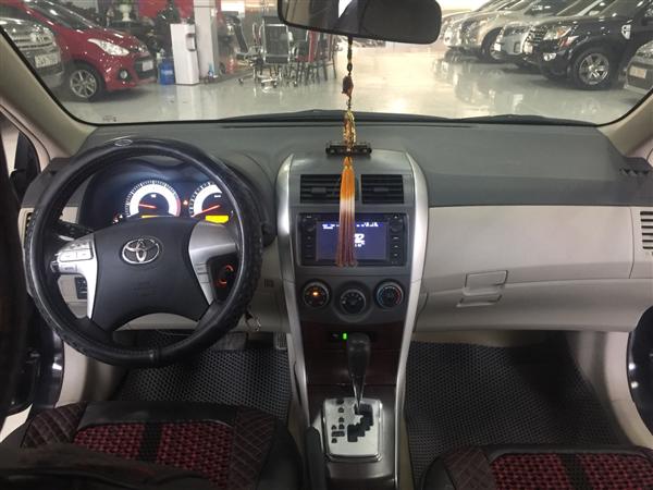 Bán Toyota Corolla Altis đời 2012, màu đen, số tự động-4