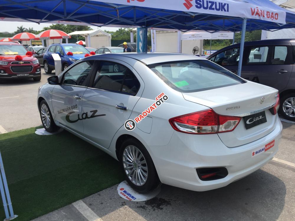 Bán Suzuki Ciaz đời 2017 nhập Thái Lan, khuyến mãi tiền mặt. Liên hệ 0983.489.598-3