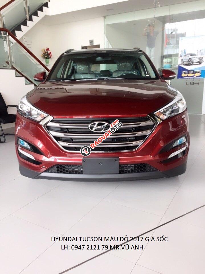 Xe Hyundai Tucson Đà Nẵng model 2018 màu đỏ, giá sốc chỉ 760 triệu, Lh: 0941 295 79-1