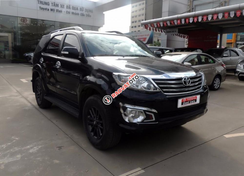 Bán Toyota Fortuner 2.7V đời 2015, màu đen, 835 triệu-1