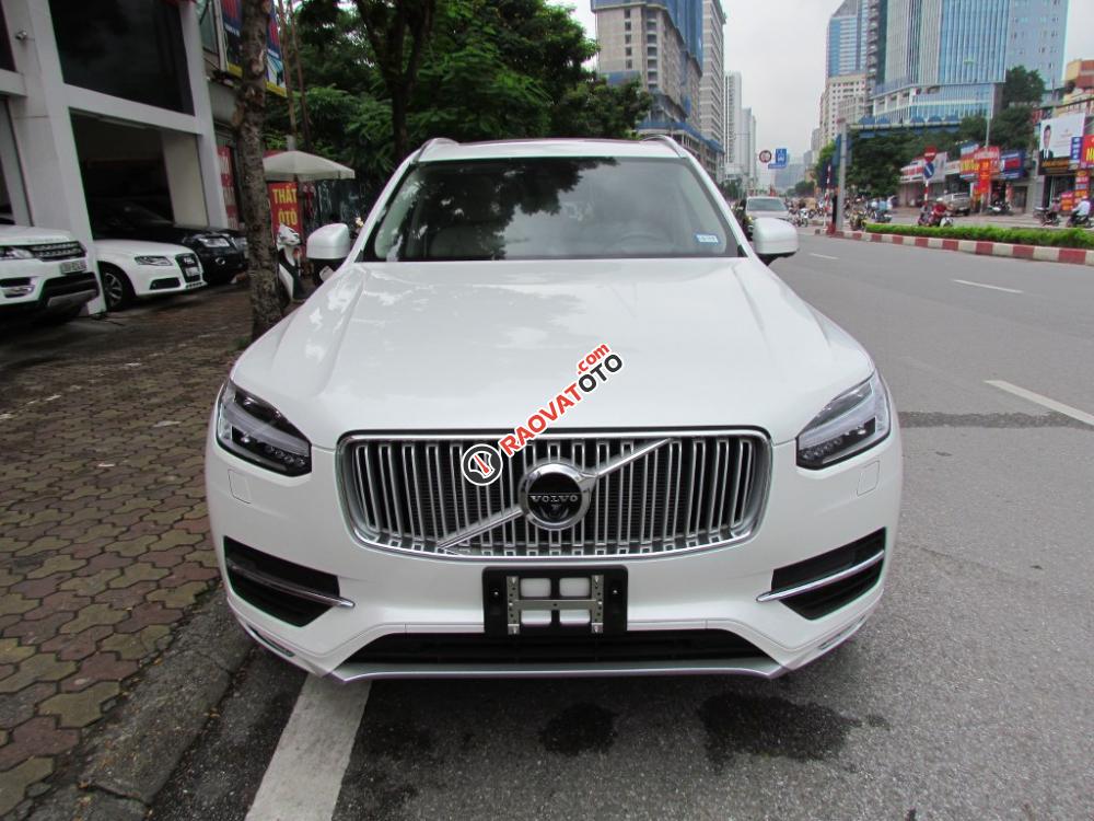 Bán Volvo XC90 2016 màu trắng-0