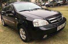 Bán xe Daewoo Lacetti đời 2010, màu đen, chính chủ-0