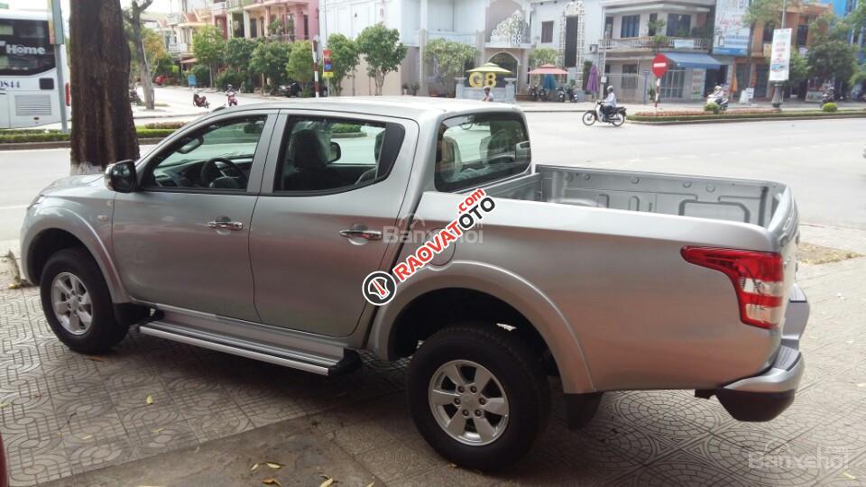 Bán Mitsubishi Triton đời 2017, đủ màu, khuyến mãi lớn, xe giao ngay tại Quảng Bình, LH 094 667 0103-3