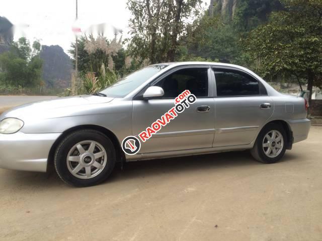 Cần bán Kia Spectra đời 2006, màu bạc-1