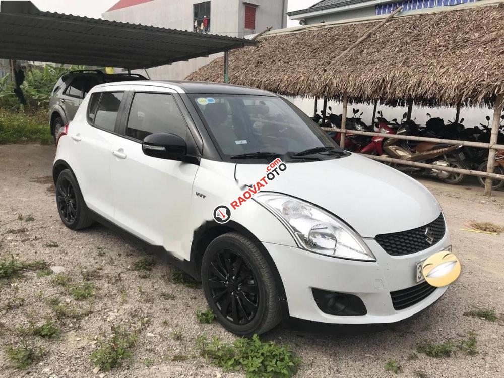 Bán Suzuki Swift năm 2015, màu trắng, giá tốt-3