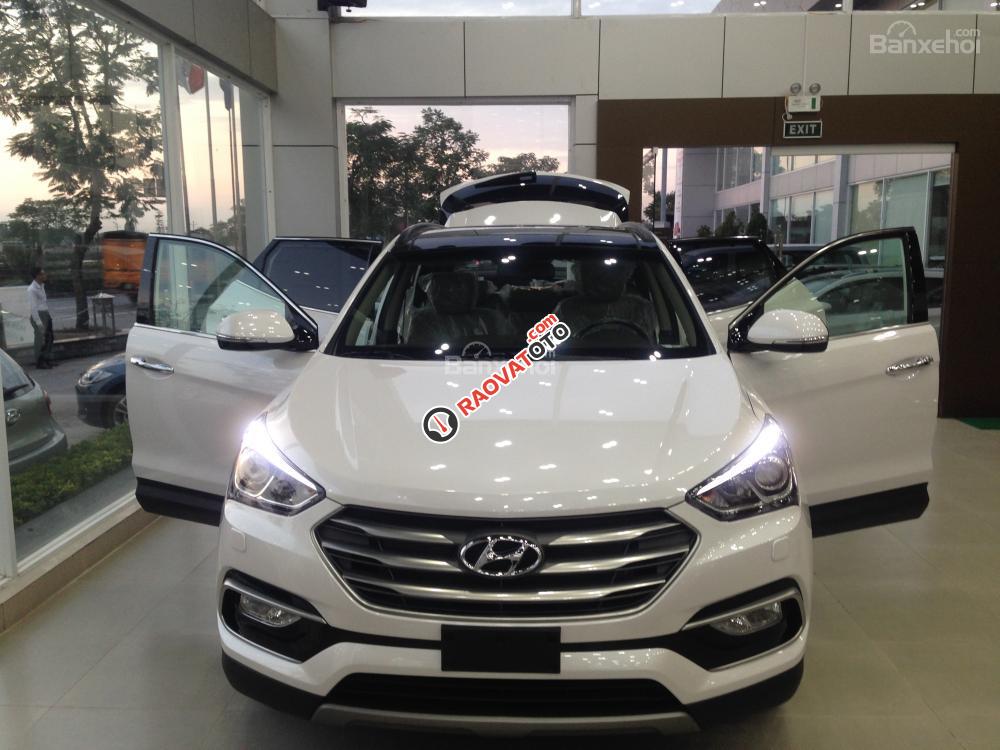 Bán xe Hyundai Santa Fe 2.2 AT 4WD đời 2017, màu trắng-0