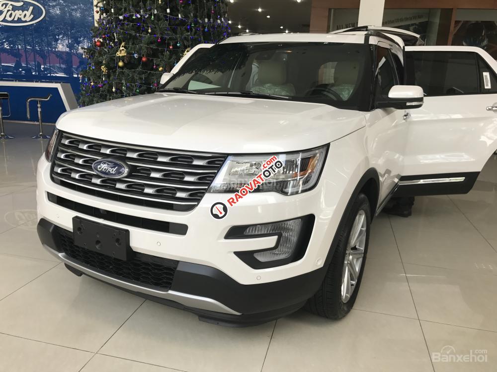 Bán Ford Explorer Limited 2.3 2017 màu trắng, tặng bộ phụ kiện-10