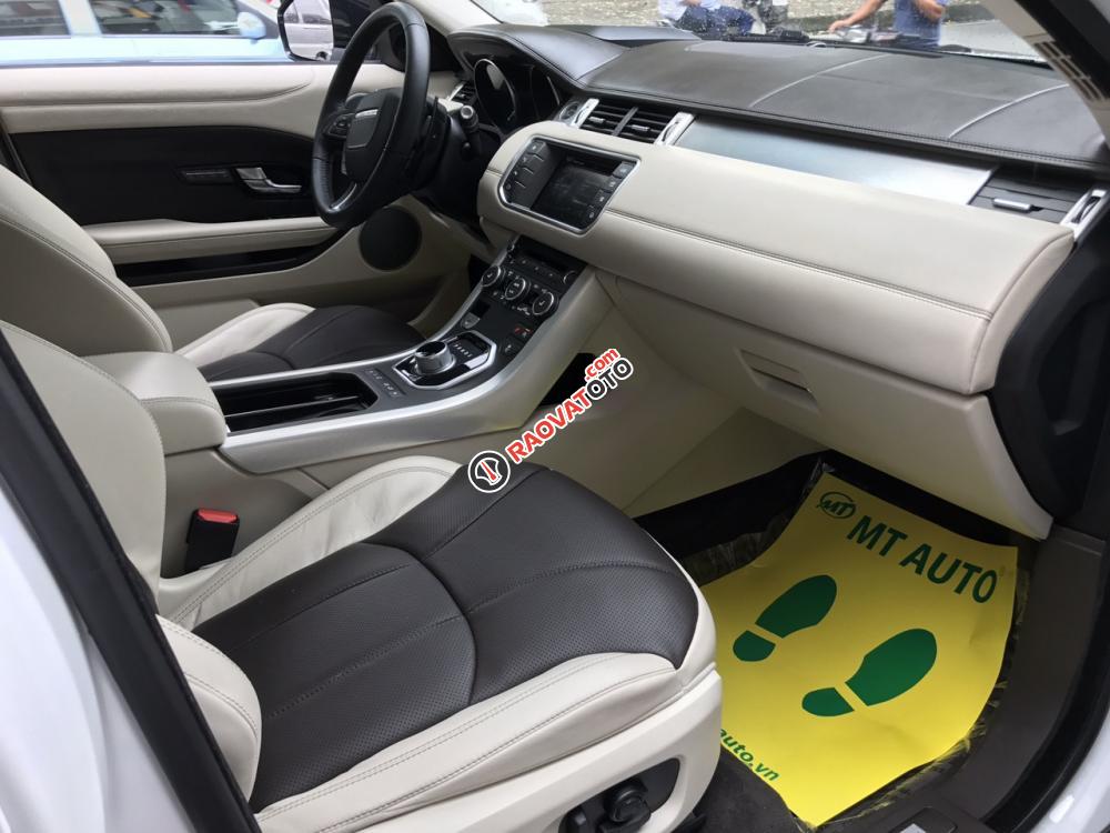 Bán LandRover Evoque Autobiography năm 2017, màu trắng, xe nhập Mỹ, giá tốt full kín đồ. LH: 0948.256.912-12