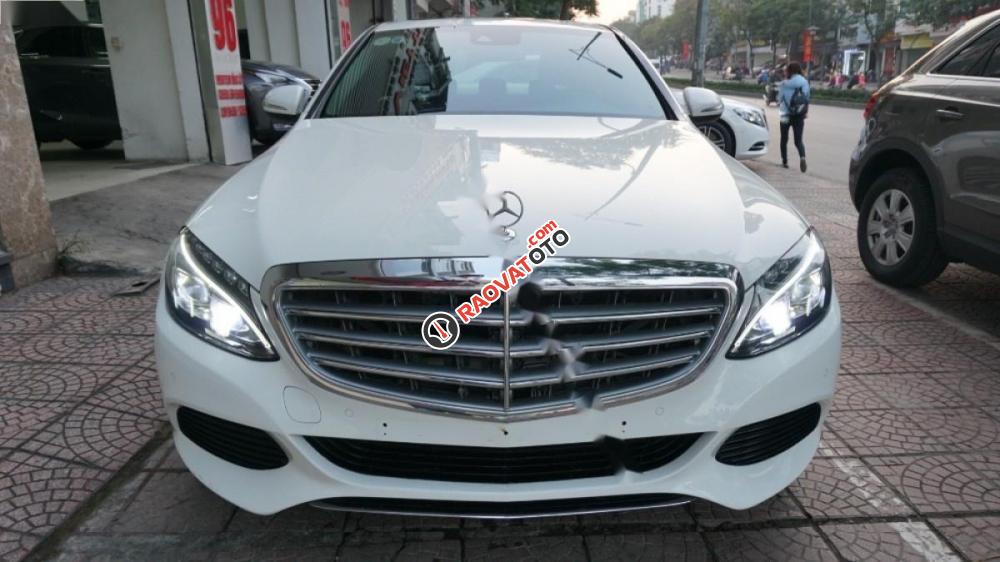 Bán Mercedes C250 Exclusive đời 2015, màu trắng-1