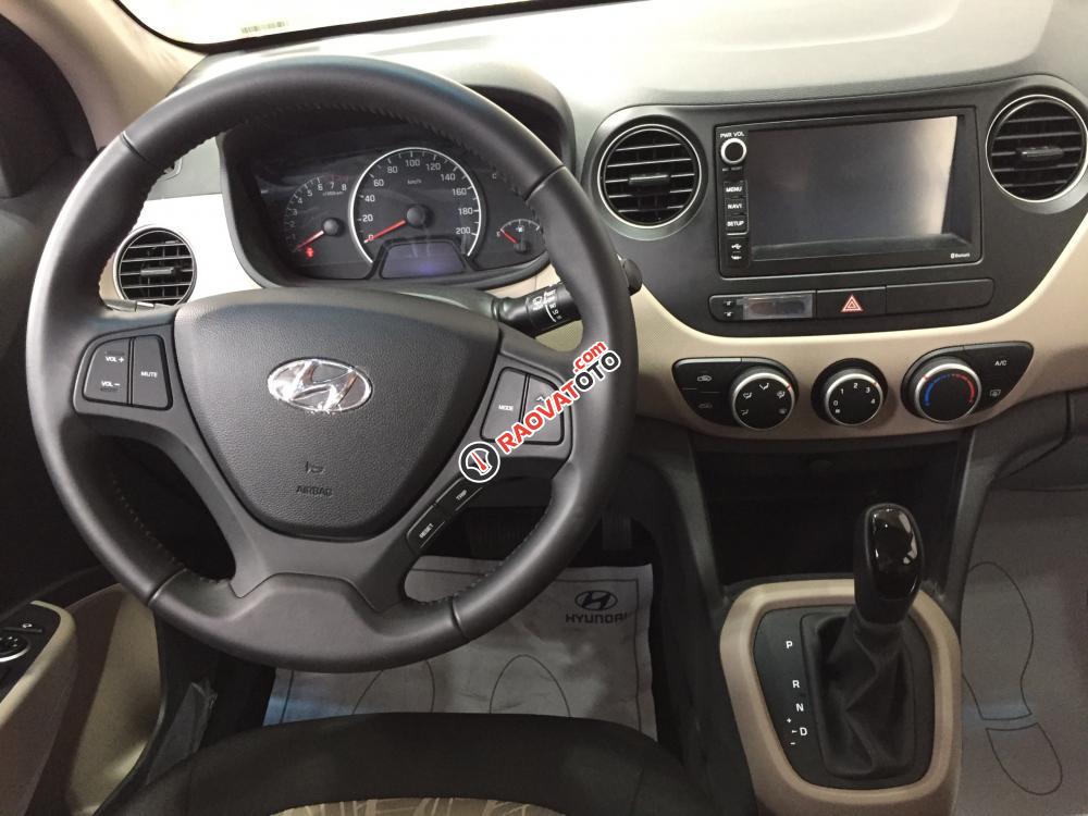 Cần bán xe Hyundai i10 1.0AT 2017, màu đỏ, 380tr-3