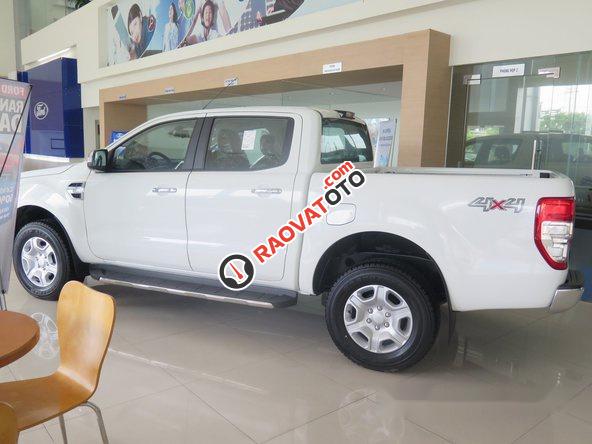 Bán ô tô Ford Ranger sản xuất 2017, màu trắng giá cạnh tranh-4