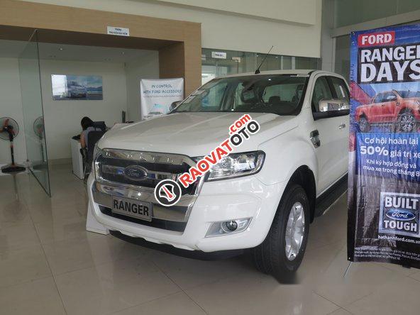 Bán ô tô Ford Ranger sản xuất 2017, màu trắng giá cạnh tranh-1