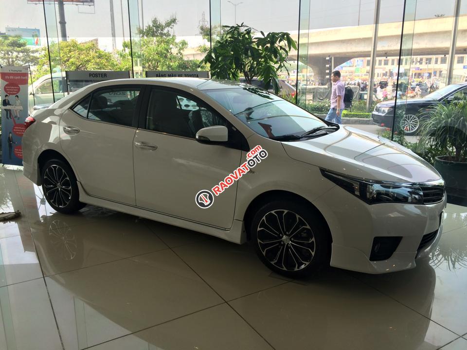 Bán Toyota Corolla Altis 1.8 CVT 2018, mẫu xe toàn cầu, có đủ màu, khuyến mãi lớn, giao xe ngay-1