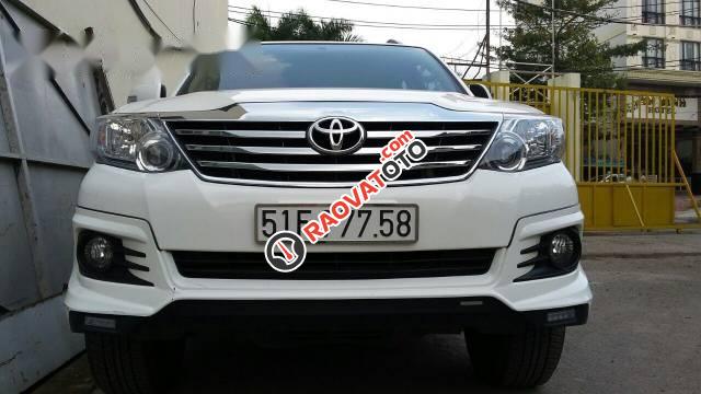 Cần bán Toyota Fortuner 2016, màu trắng-1