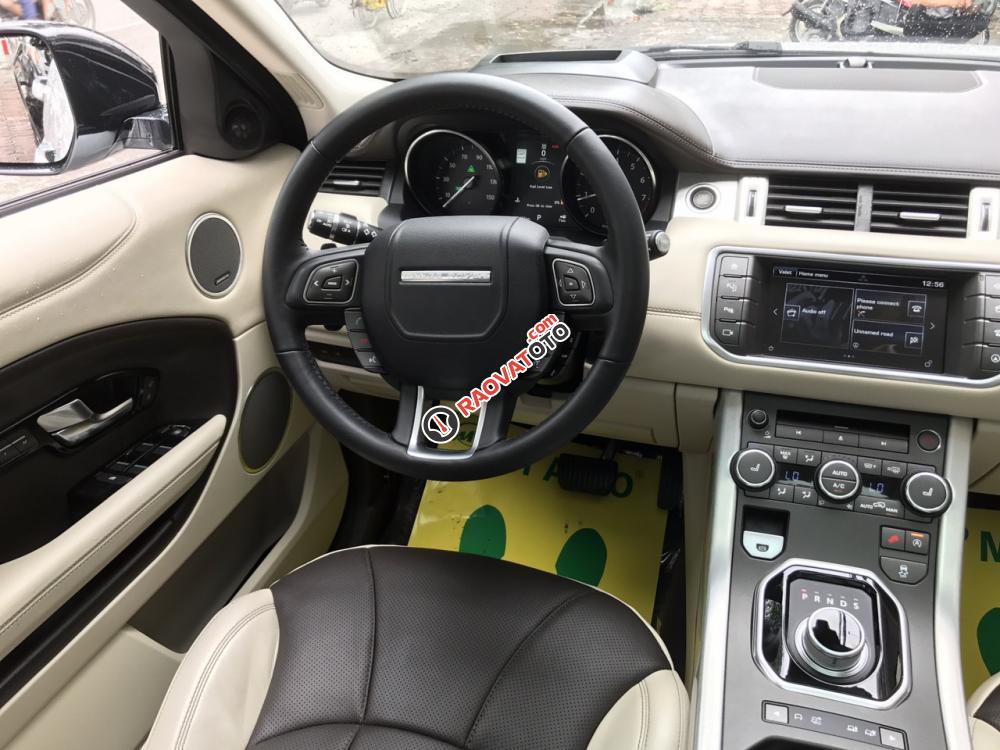 Bán LandRover Evoque Autobiography năm 2017, màu trắng, xe nhập Mỹ, giá tốt full kín đồ. LH: 0948.256.912-14