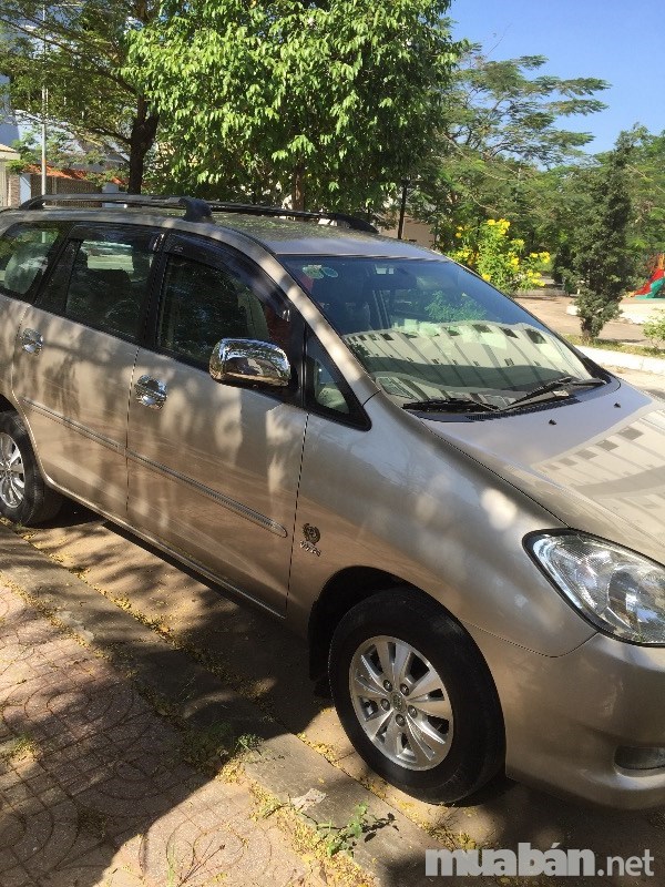 Xe Toyota Innova năm 2012, xe nhập, ít sử dụng, giá 495tr-0