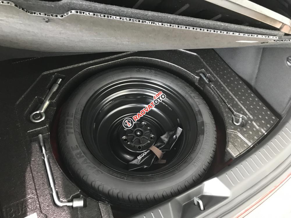 Mazda 3 2017 Facelife chính thức trình làng, chỉ từ 649 triệu, đủ màu, giao xe ngay, ưu đãi khủng-6