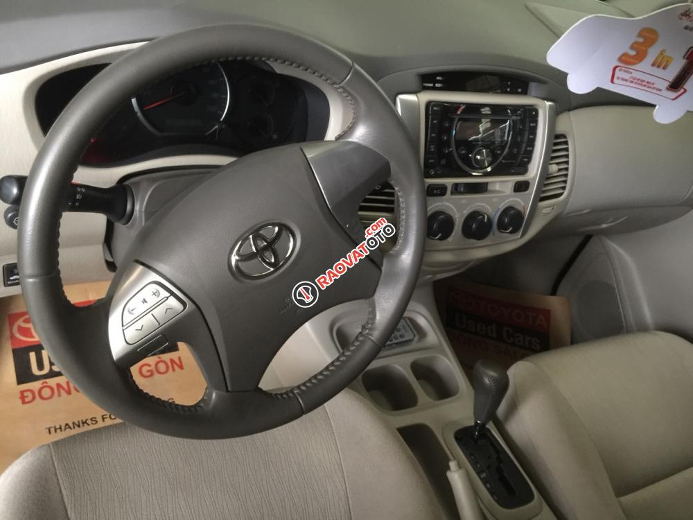 Innova số tự động, đời 2012, màu nâu vàng, đi 25,000Km-2